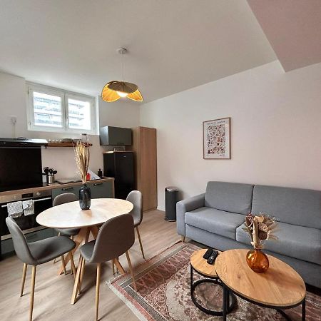 Cosy Perle - 2Ch - Quartier Des Halles & Parking Souterrain Pau Esterno foto