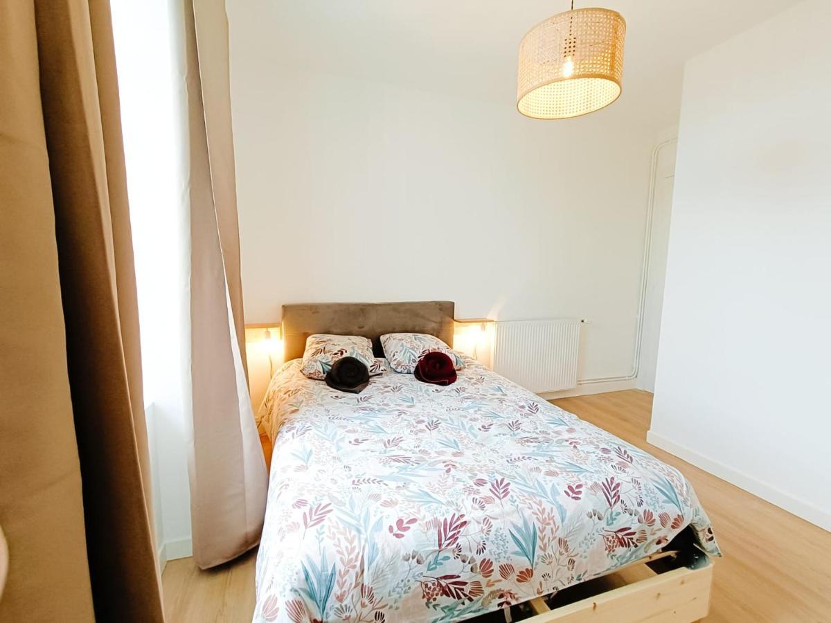 Cosy Perle - 2Ch - Quartier Des Halles & Parking Souterrain Pau Esterno foto