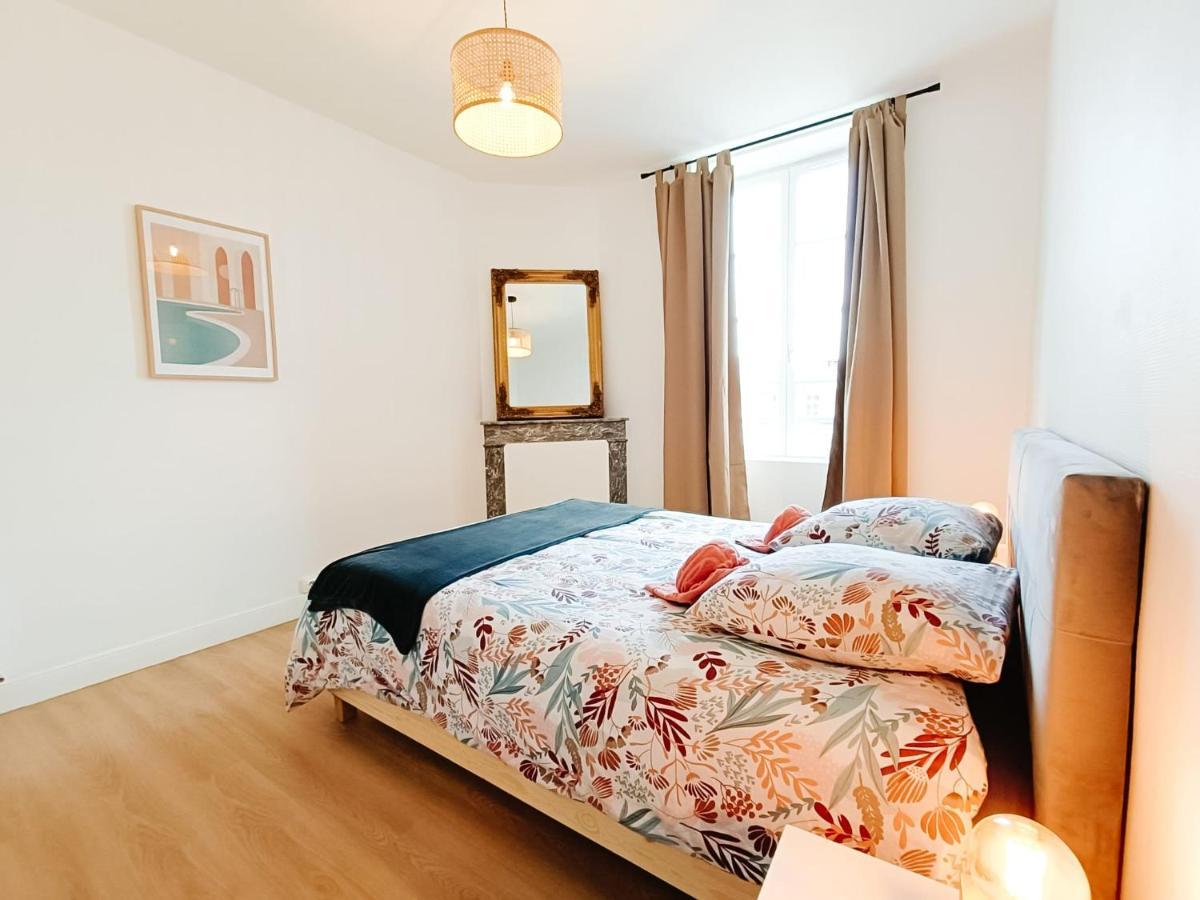 Cosy Perle - 2Ch - Quartier Des Halles & Parking Souterrain Pau Esterno foto