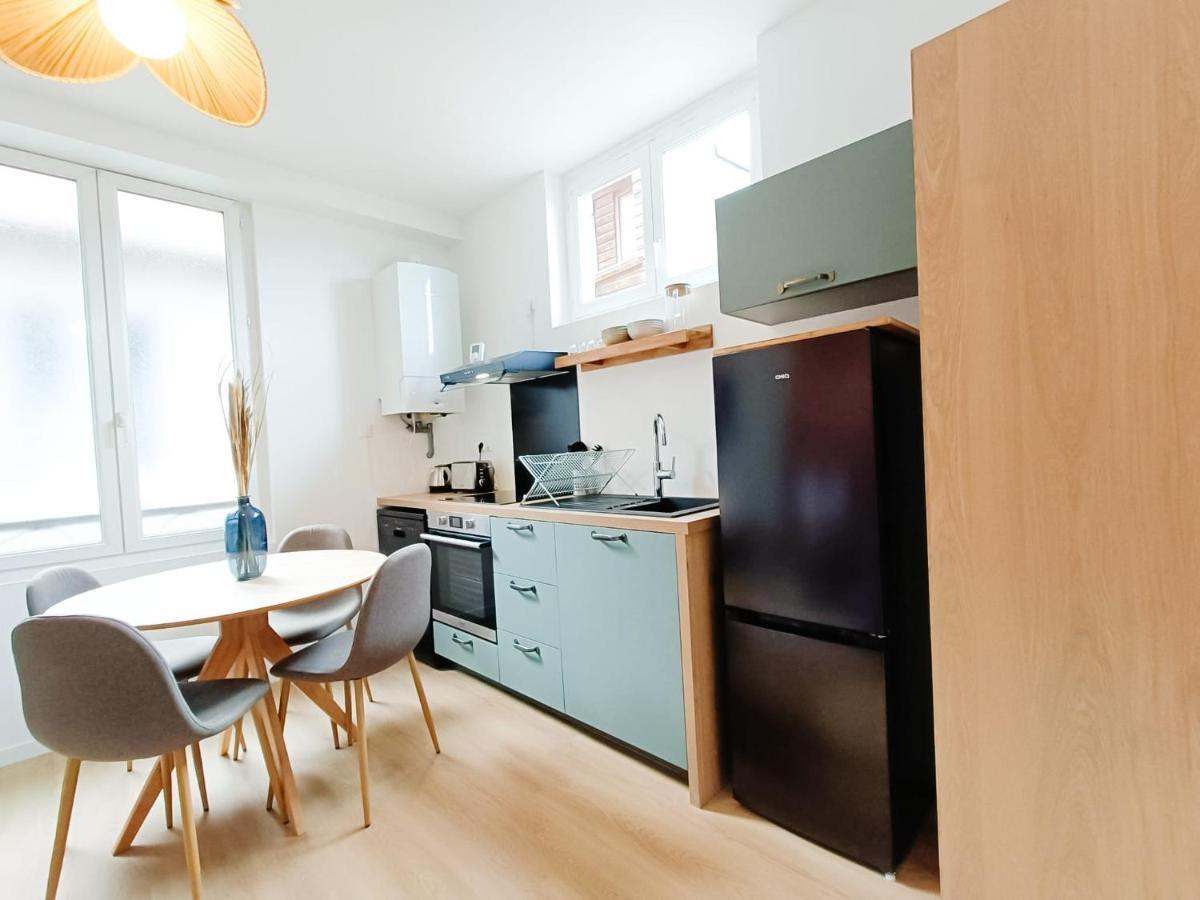 Cosy Perle - 2Ch - Quartier Des Halles & Parking Souterrain Pau Esterno foto